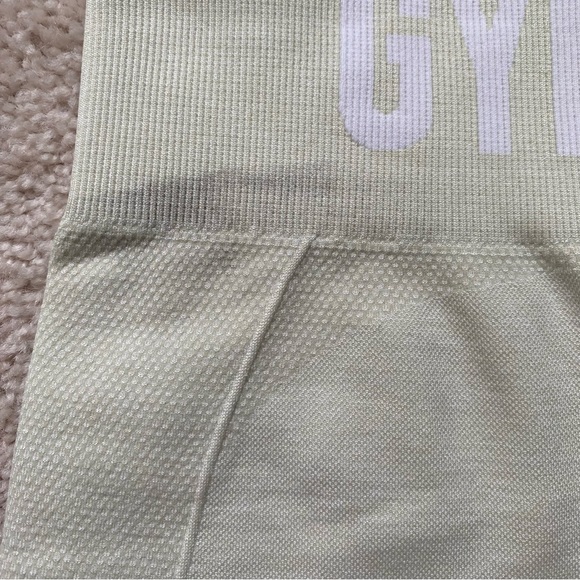 Gymshark Yellow Flex Shorts - Picture 6 of 6